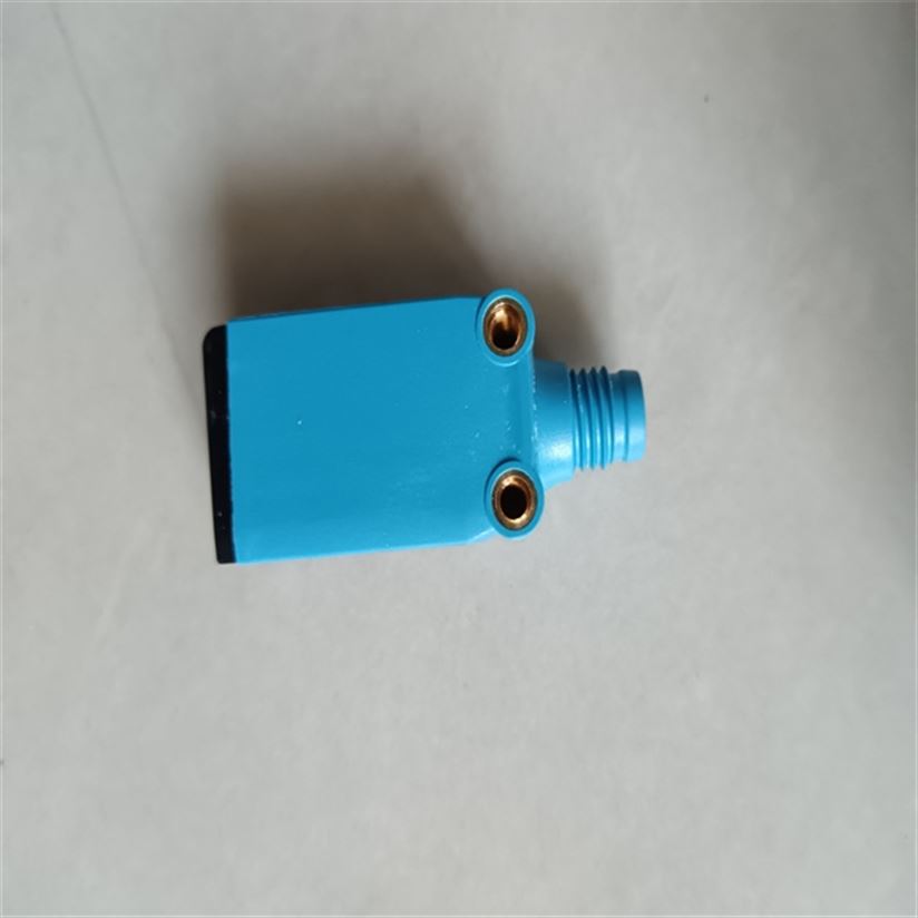 德國SICK光電傳感器DT50-P1113